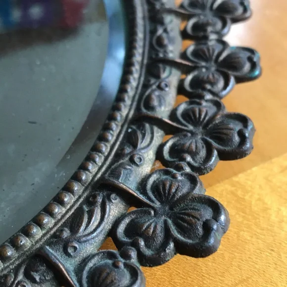 Mirror - Vintage - Beveled Glass - Picture 4 of 7